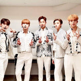 MONSTA X TAKE.1 [ARE YOU THERE?] 2nd Album RANDOM VER. 1p CD+148p Photo Book+2p Photo Card+TRACKING CODE K-POP SEALED